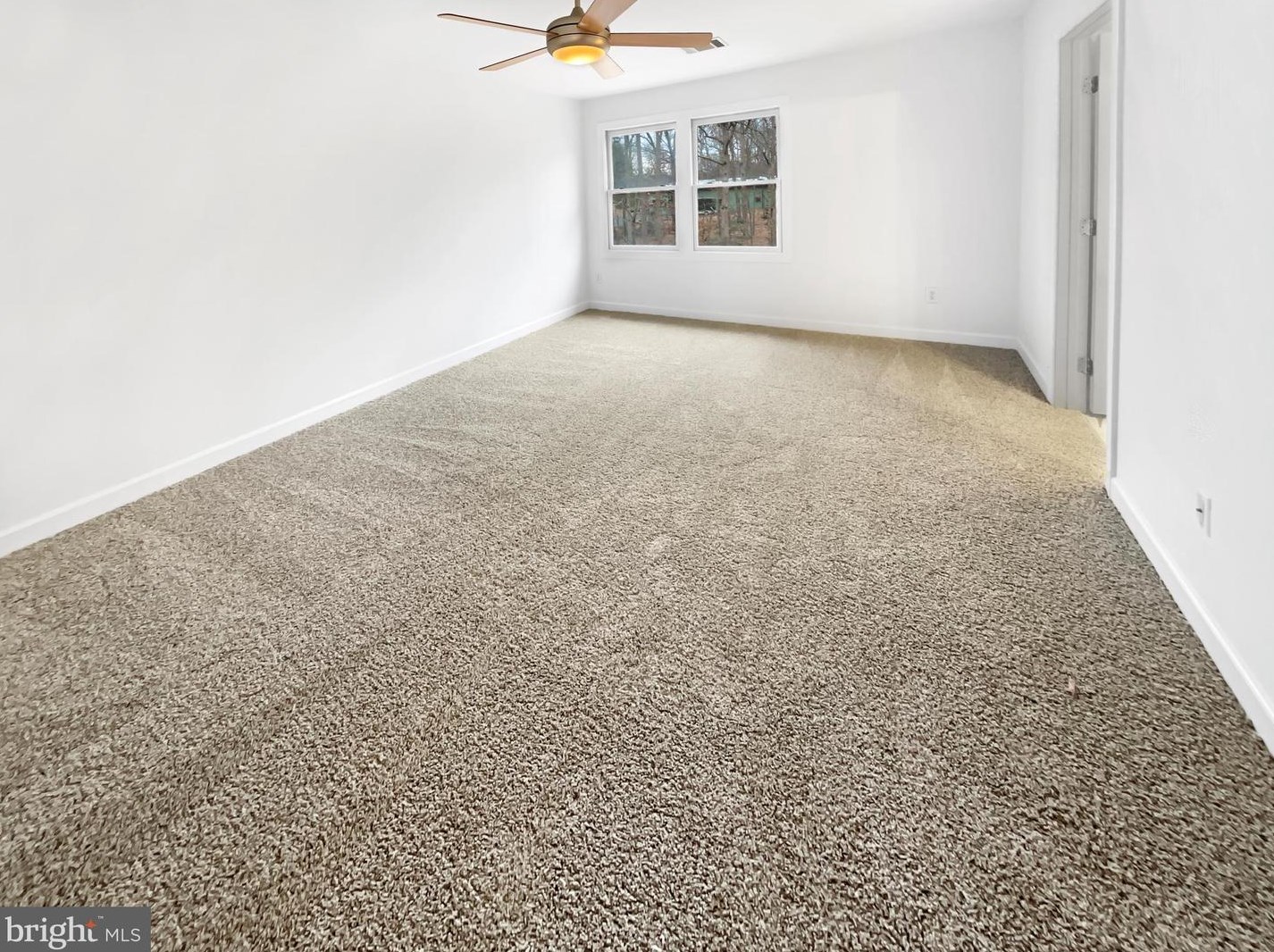 46551 River Meadows Ter, Dulles VA  20165-7219 exterior