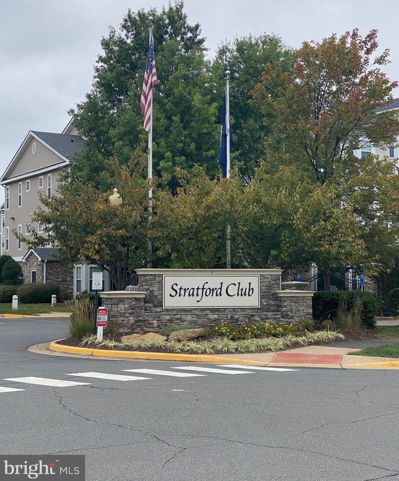 506 Sunset View Ter Se #201, Leesburg, VA 20175