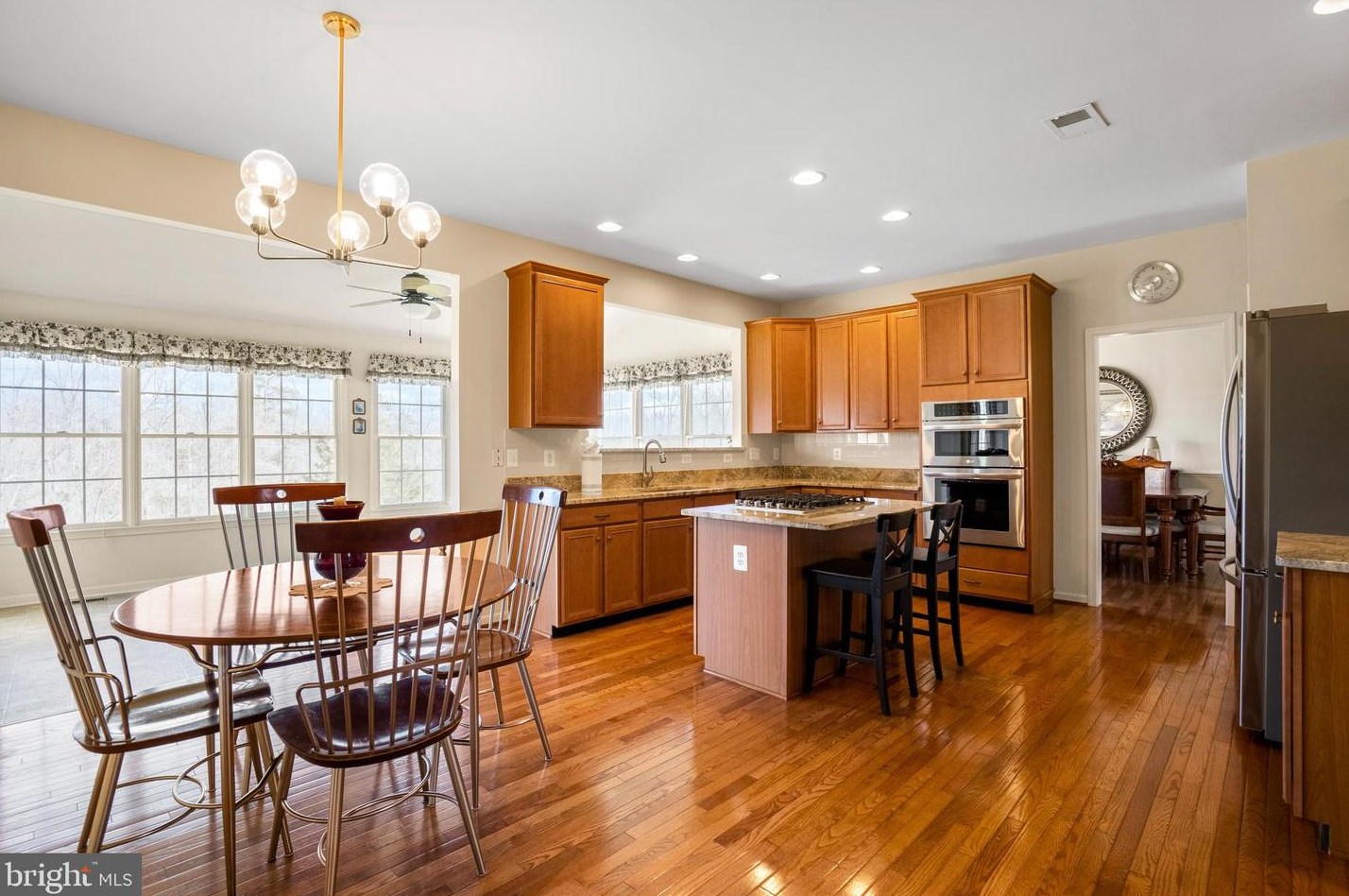 25896 Quinlan St, Fairfax, VA 20152-3437