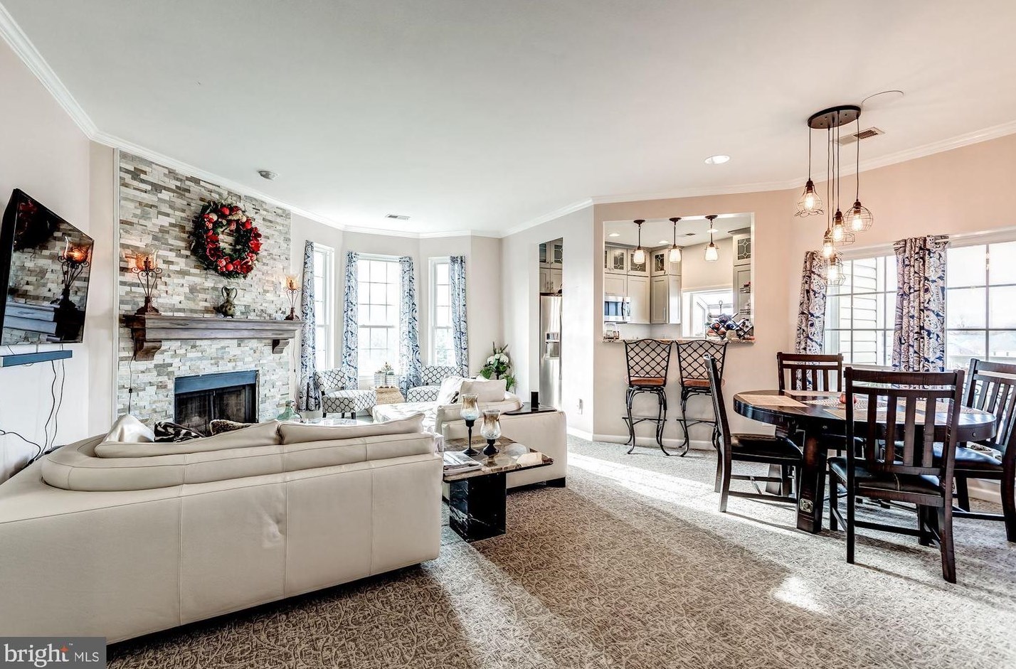 678 Gateway Dr Se #903, Leesburg, VA 20175