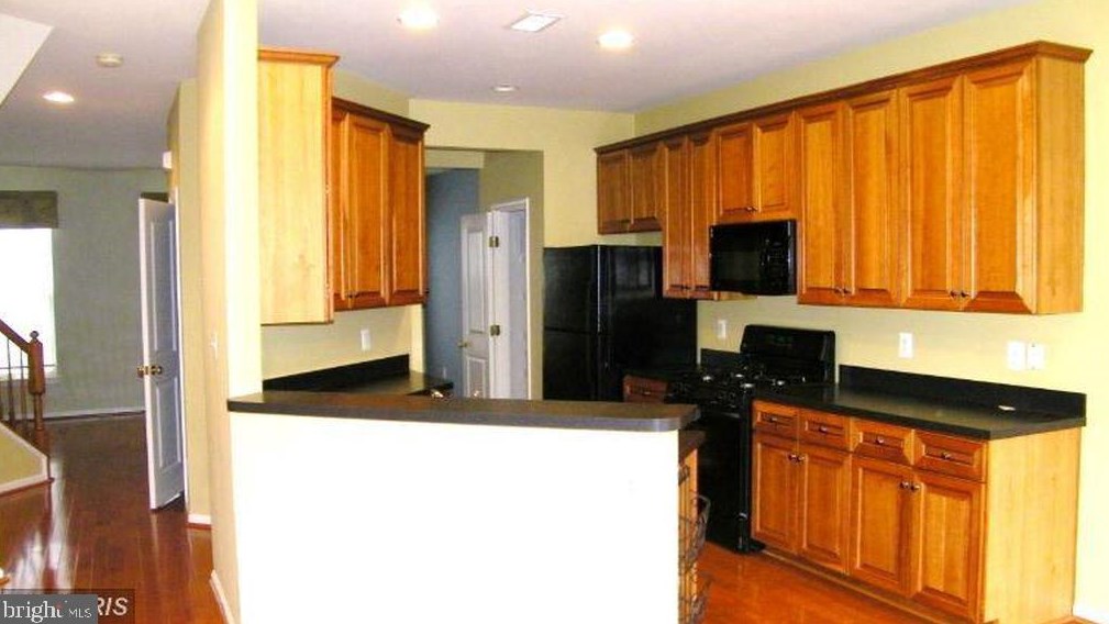 43265 Sunderleigh Sq, Ashburn, VA 20148