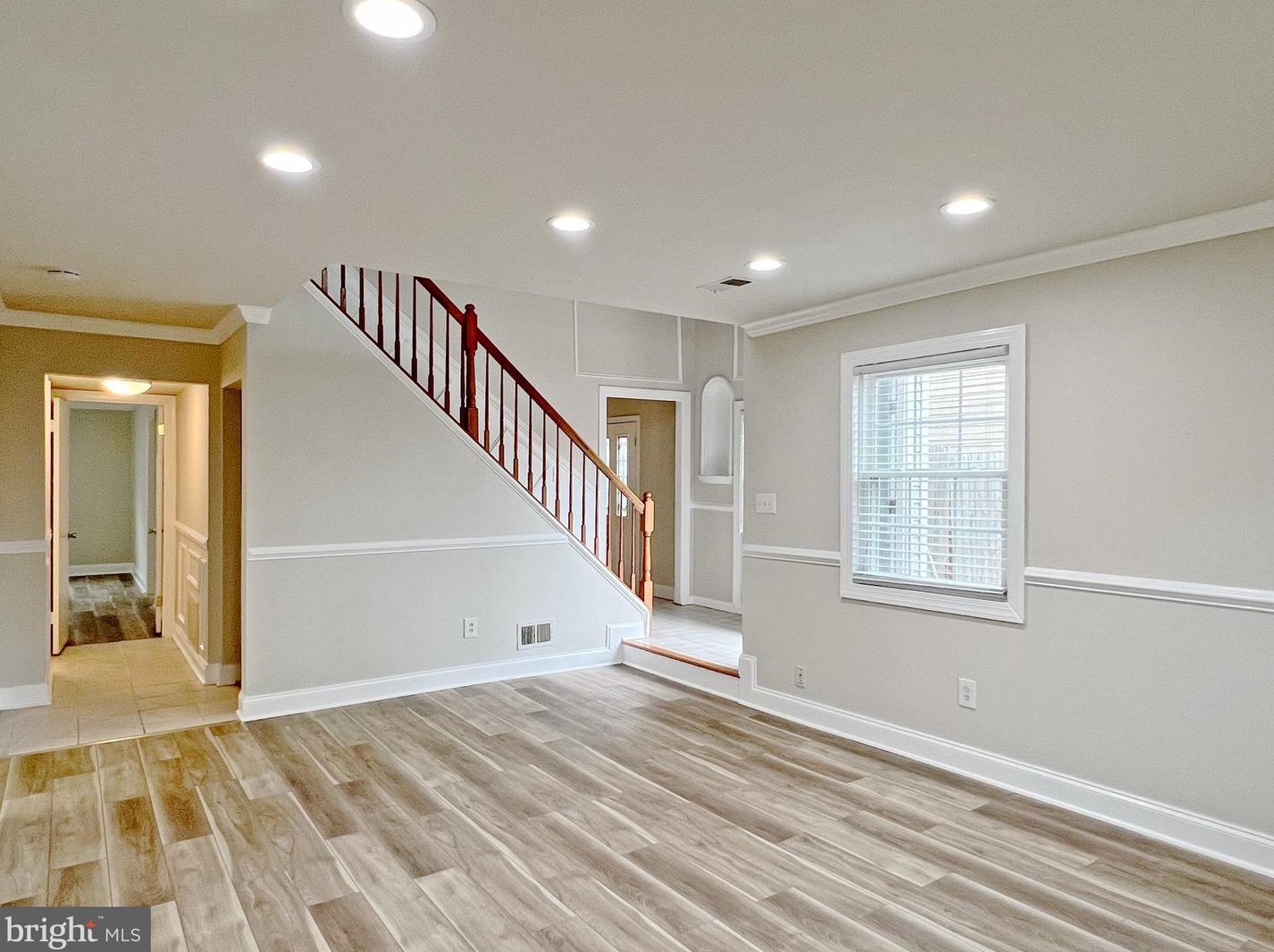 309 Hanford Ct, Dulles, VA 20164