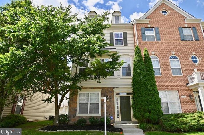 42461 Malachite Ter, Ashburn, VA 20148-5675