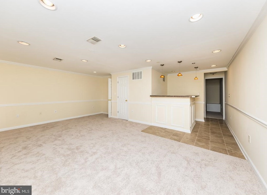 102 Cameron St, Dulles VA  20164-1908 exterior