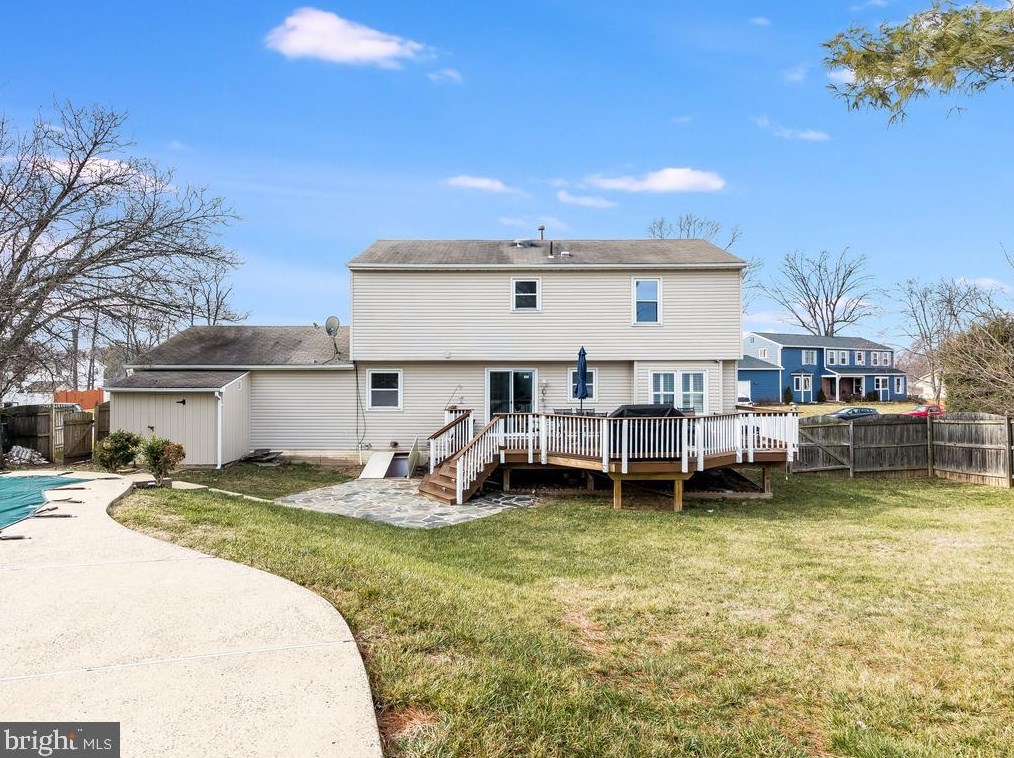 102 Cameron St, Dulles VA  20164-1908 exterior