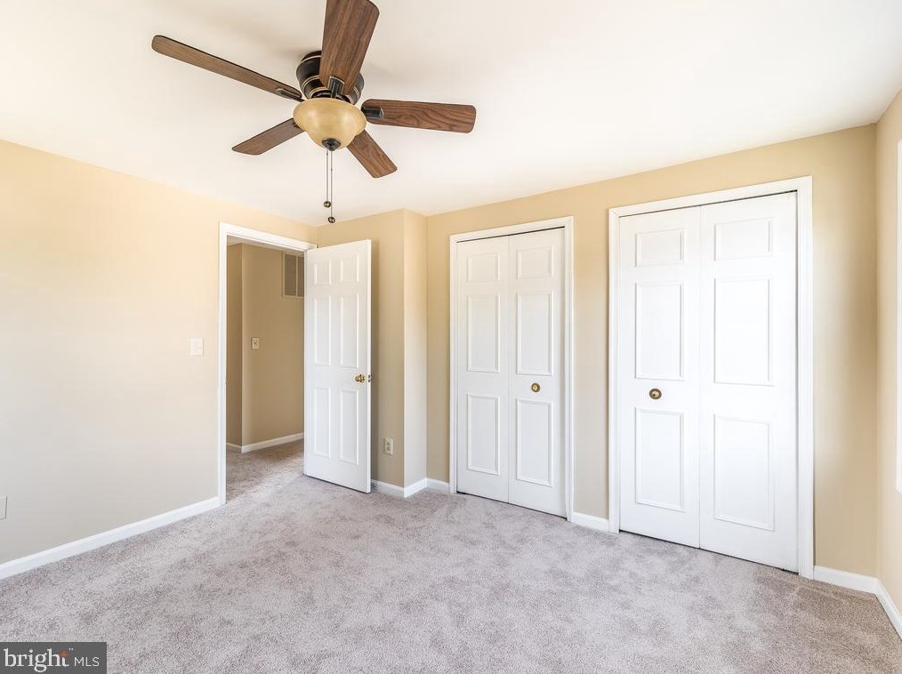 102 Cameron St, Dulles VA  20164-1908 exterior