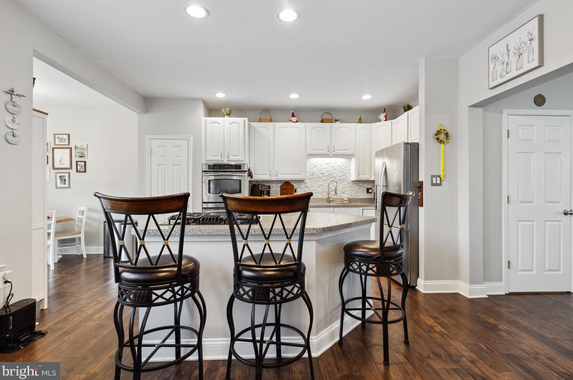 605 Mcleary Square Se, Leesburg, VA 20175