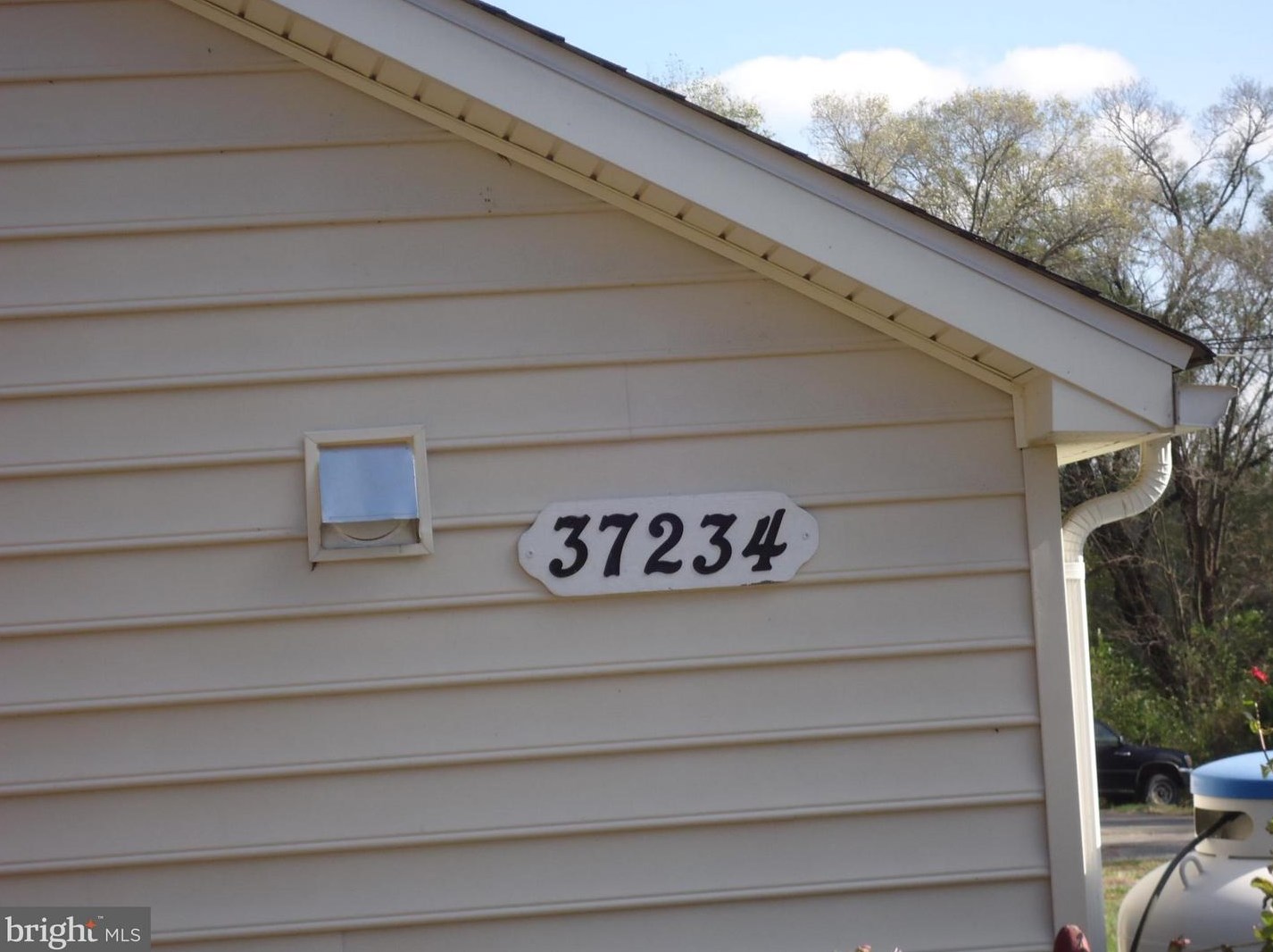 37234 Grass Roots Ln, Purcellville, VA 20132