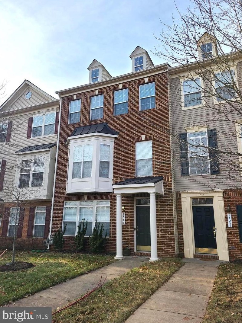 44257 Huron Ter, Ashburn, VA 20147