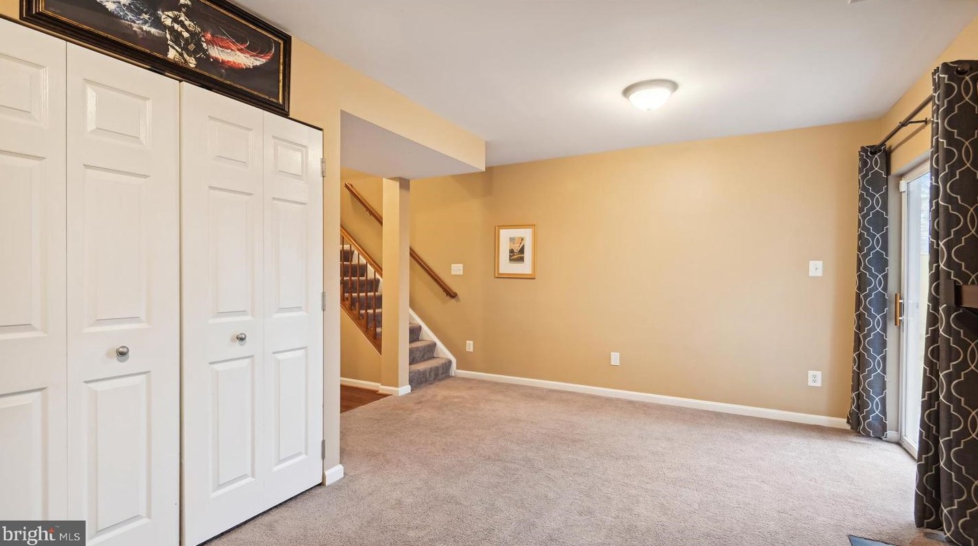 45483 Bluemont Junction Sq, Dulles VA  20164-5355 exterior