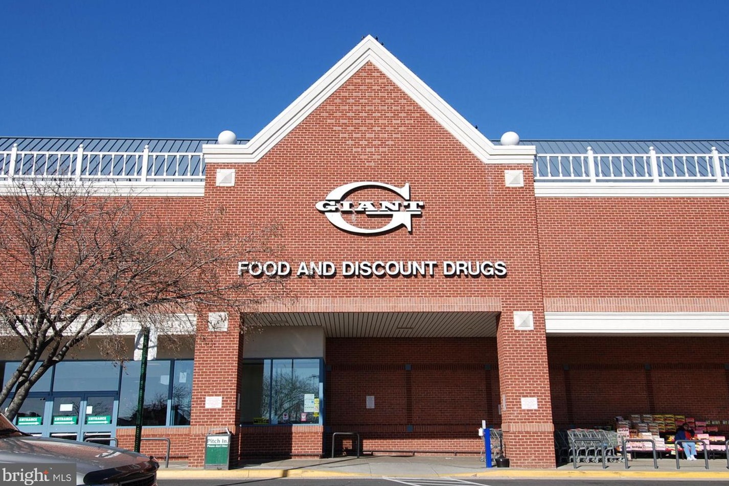 45483 Bluemont Junction Sq, Dulles VA  20164-5355 exterior