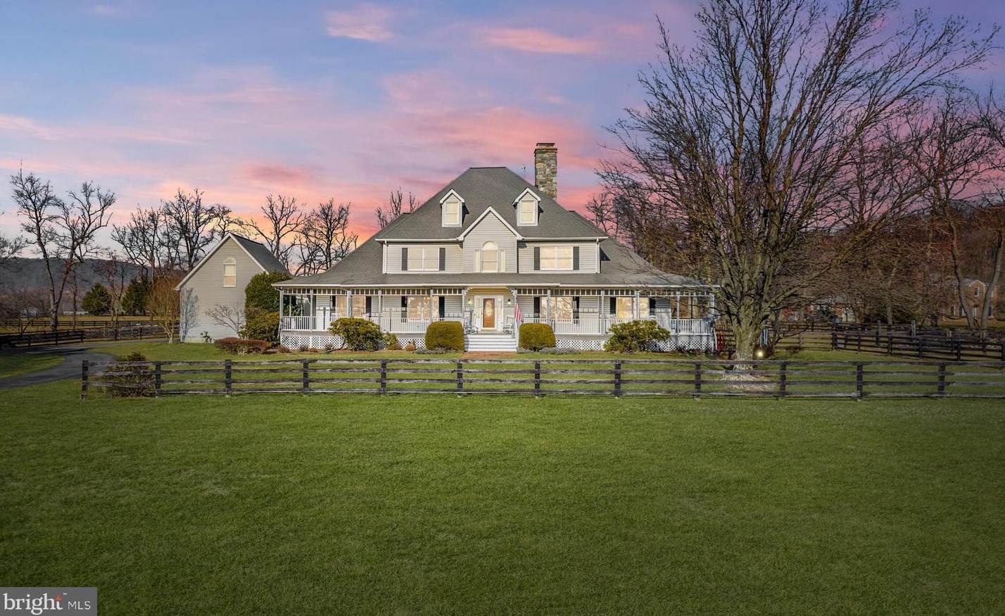 18297 Yellow Schoolhouse Rd, Round Hill, VA 20141