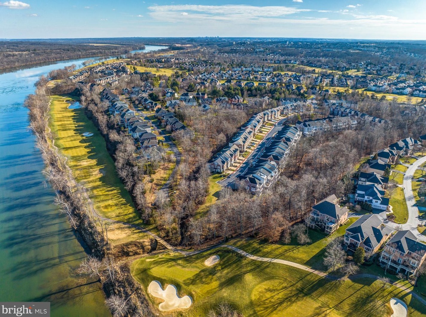 18285 Mullfield Village Terrace, Leesburg, VA 20176