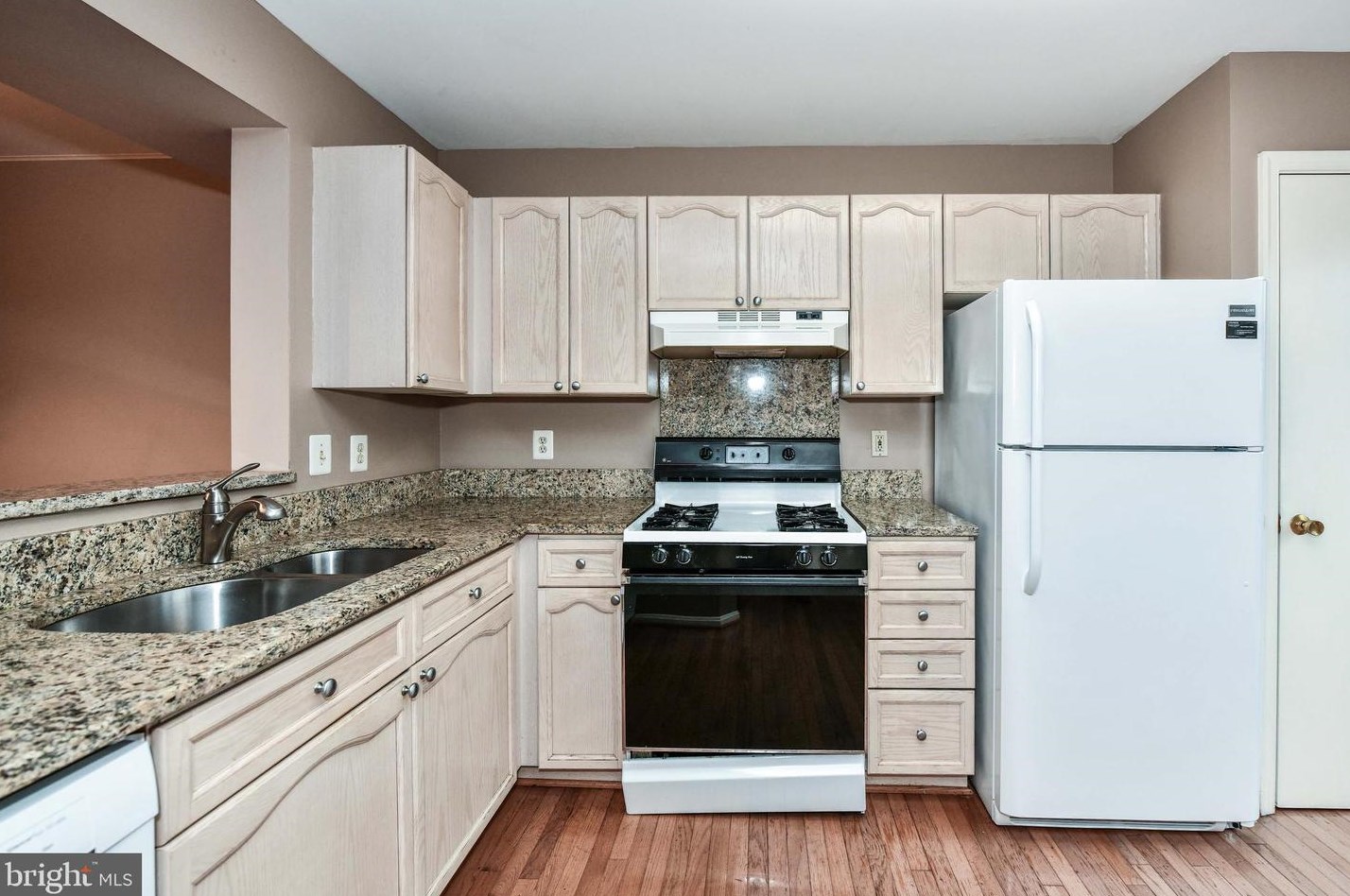 21838 Goldstone Ter, Dulles, VA 20164