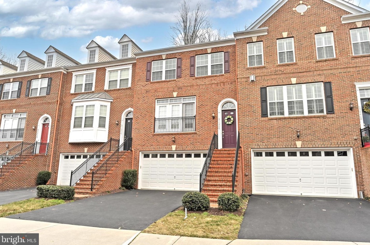 20206 Center Brook Sq, Dulles, VA 20165-5186