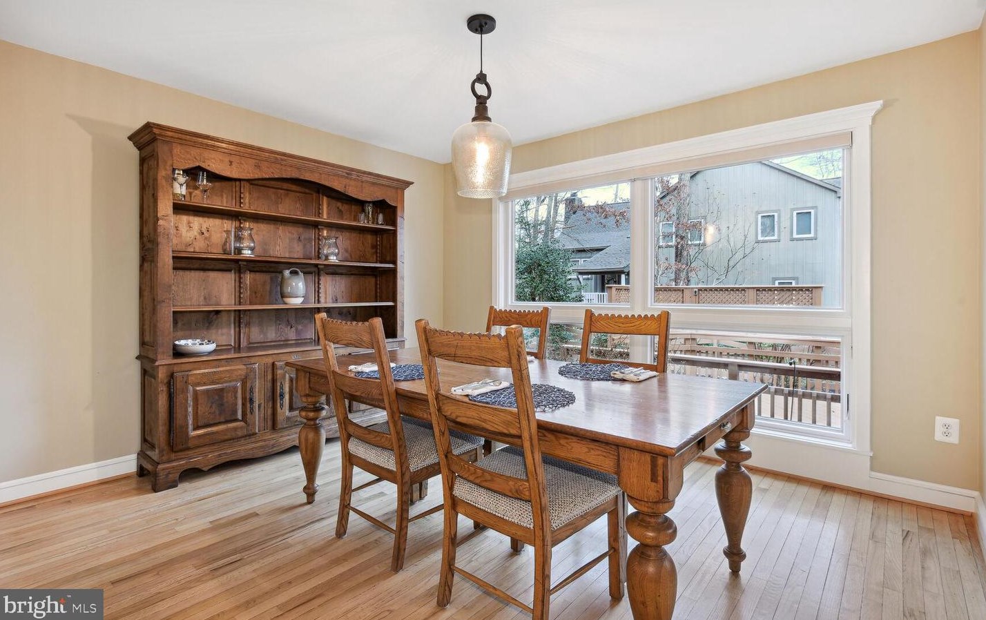 16 Wiltshire Ct, Dulles VA  20165-5677 exterior