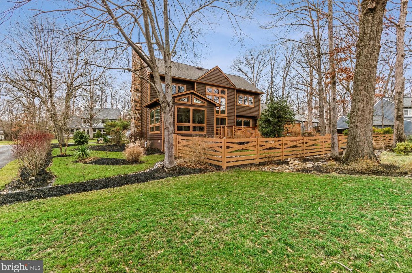 16 Wiltshire Ct, Dulles VA  20165-5677 exterior