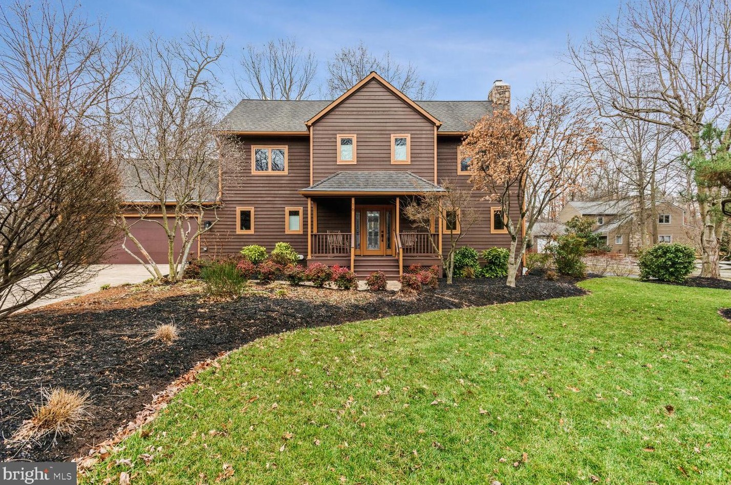 16 Wiltshire Ct, Dulles, VA 20165-5677
