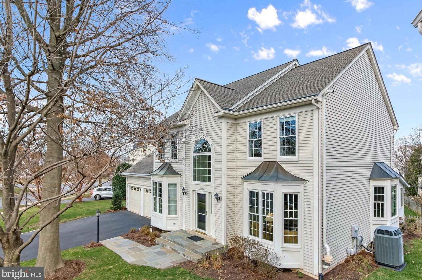 21284 Arcadia Ct, Ashburn, VA 20147-4876