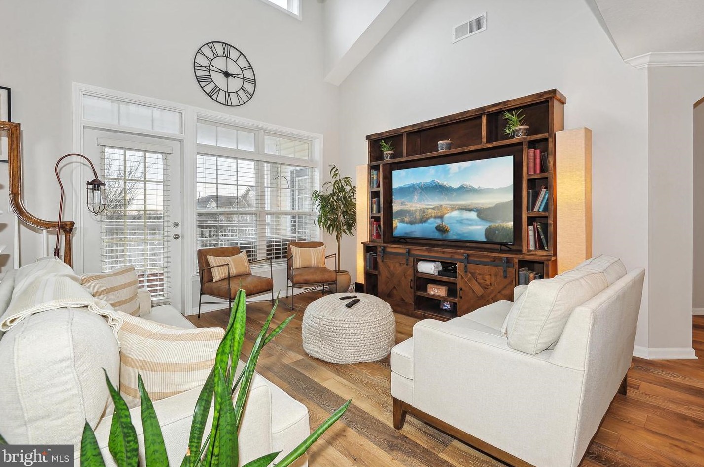 510 Sunset View Terrace Se #305, Leesburg, VA 20175