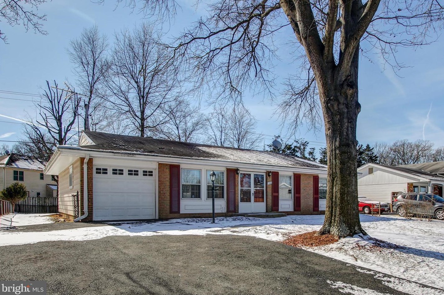 1100 E Maple Ave, Dulles, VA 20164