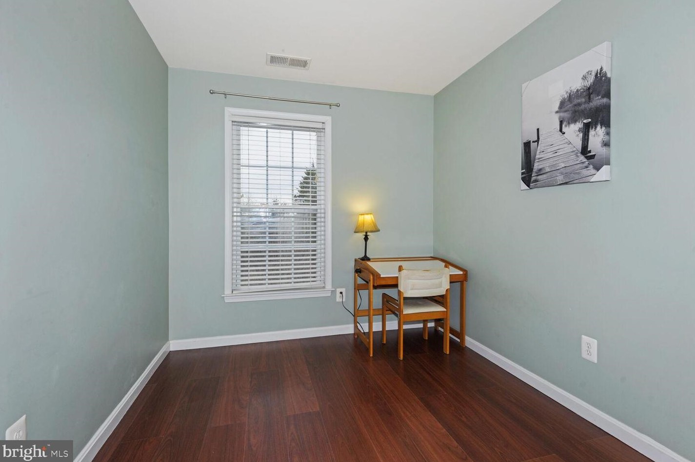 42037 Bushclover Ter, Stone Ridge VA  20105-5633 exterior