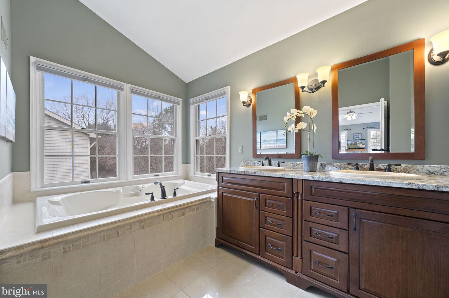 47780 Fathom Pl, Dulles VA  20165-7421 exterior