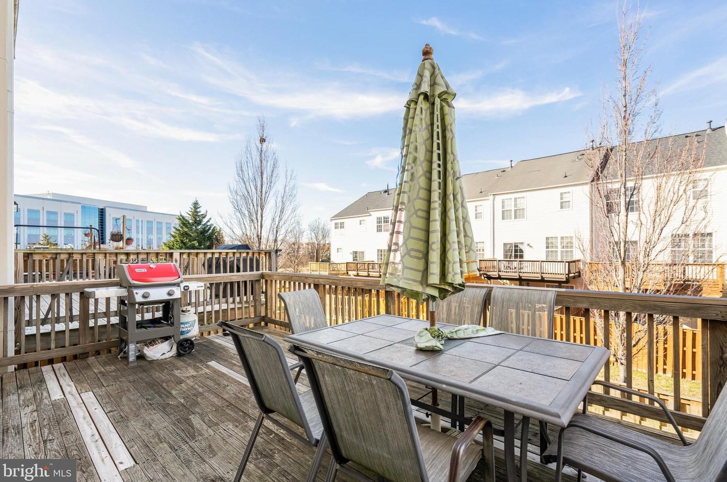 45522 Overmountain Sq, Dulles VA  20164-5235 exterior