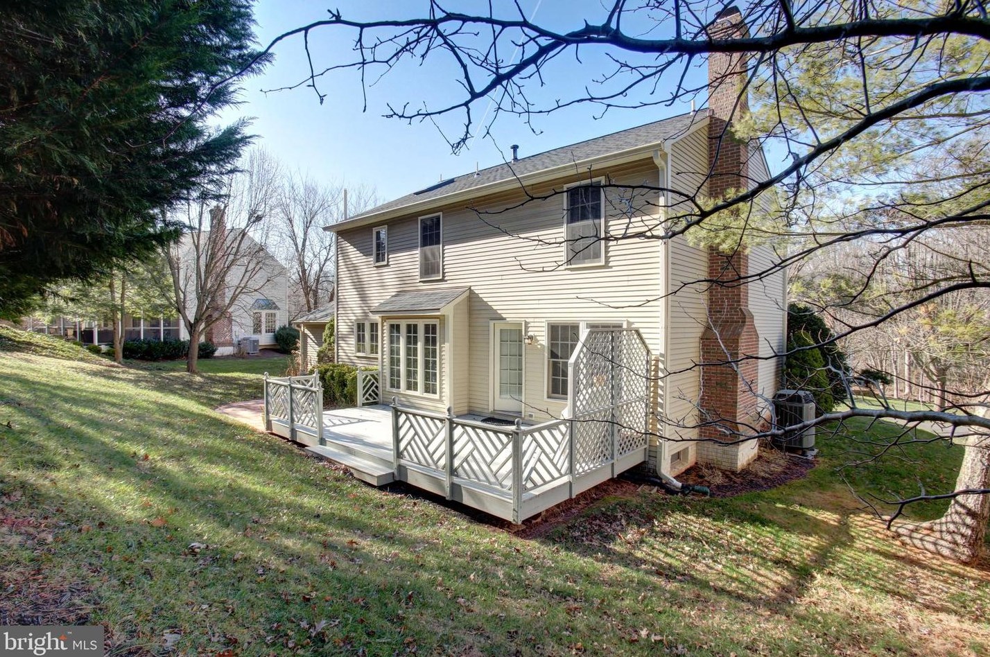 20596 Marsh Ct, Dulles VA  20165-7314 exterior