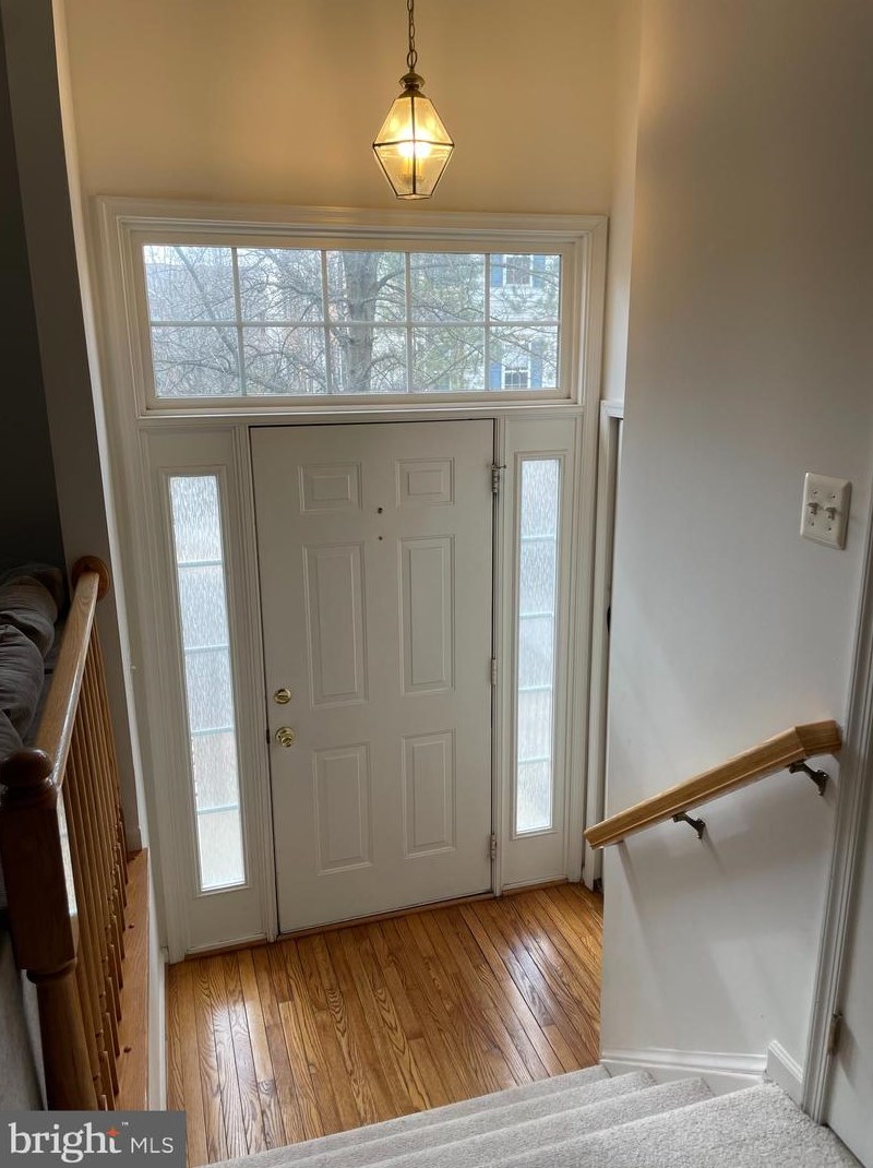 45848 Edwards Ter, Dulles, VA 20166-2413