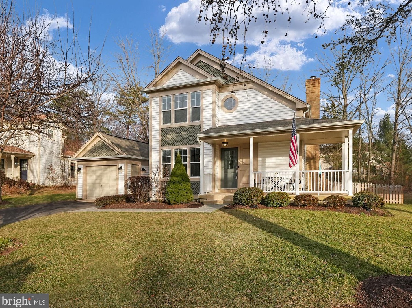 14 Fenton Wood Dr, Dulles, VA 20165