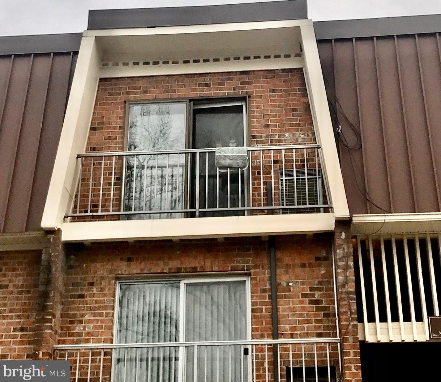 201 N Fillmore Ave #11, Dulles, VA 20164
