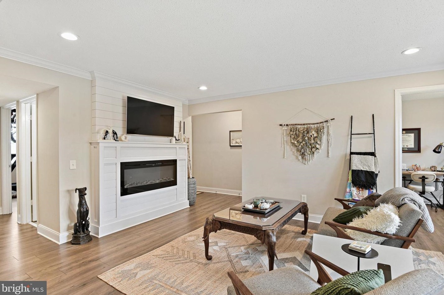 124 Fort Evans Rd Se #b, Leesburg, VA 20175