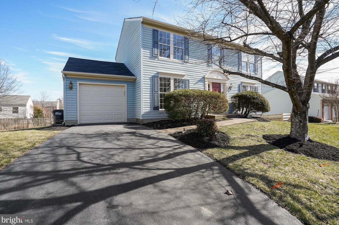 20646 Breeders Run Ct, Ashburn, VA 20147-3613