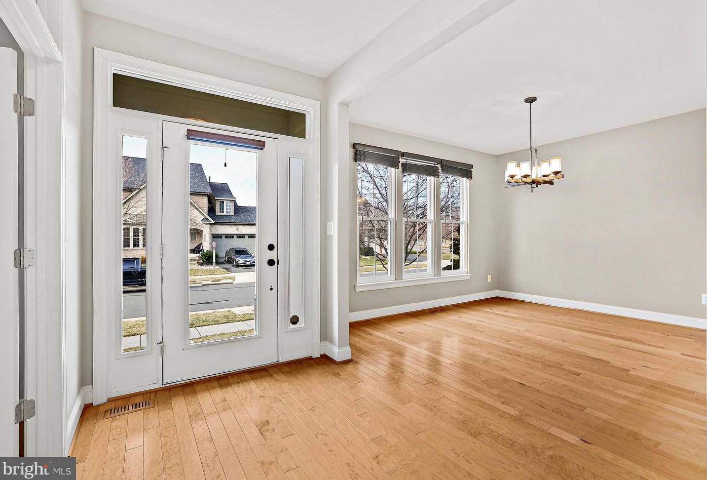 23461 Morning Walk Dr, Ashburn, VA 20148-5715