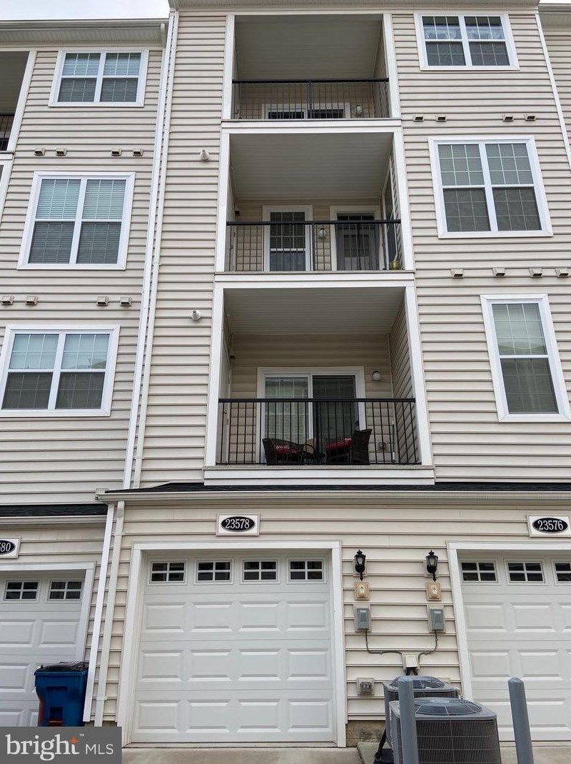 23578 Buckland Farm Ter, Ashburn, VA 20148-7087