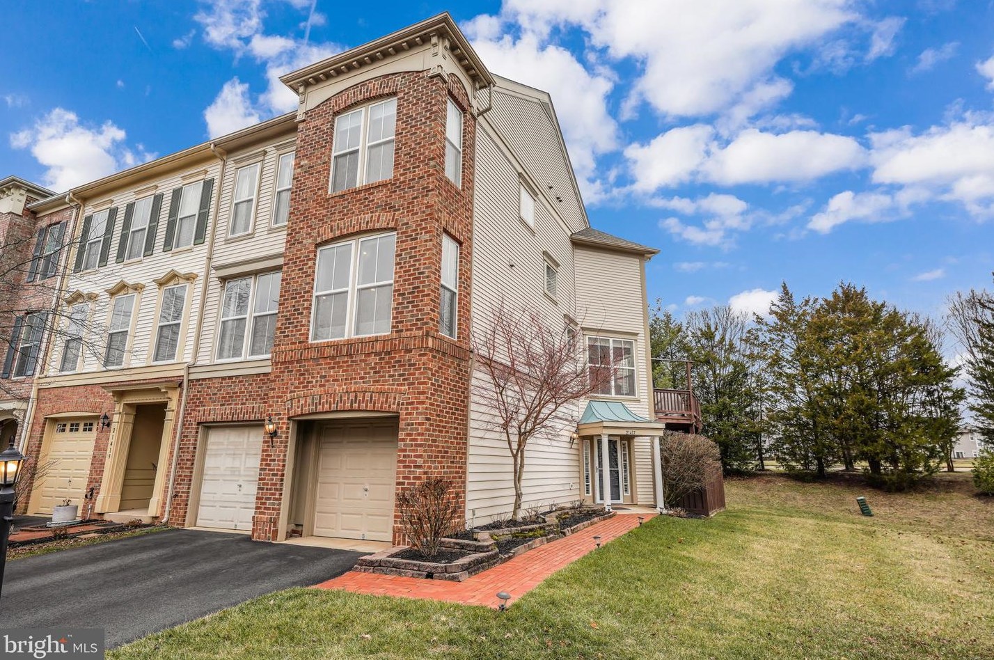 21417 Falling Rock Ter, Ashburn, VA 20148
