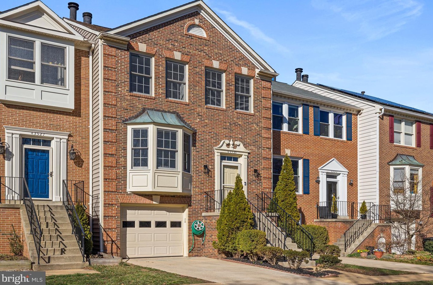 43525 Postrail Sq, Ashburn, VA 20147-4604