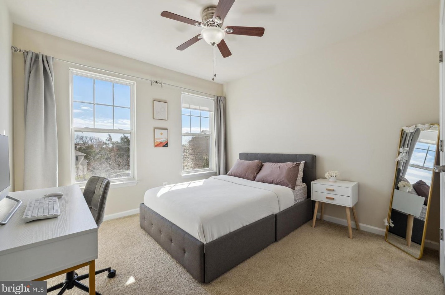 43468 Hopestone Ter, Fairfax VA  20152-1993 exterior