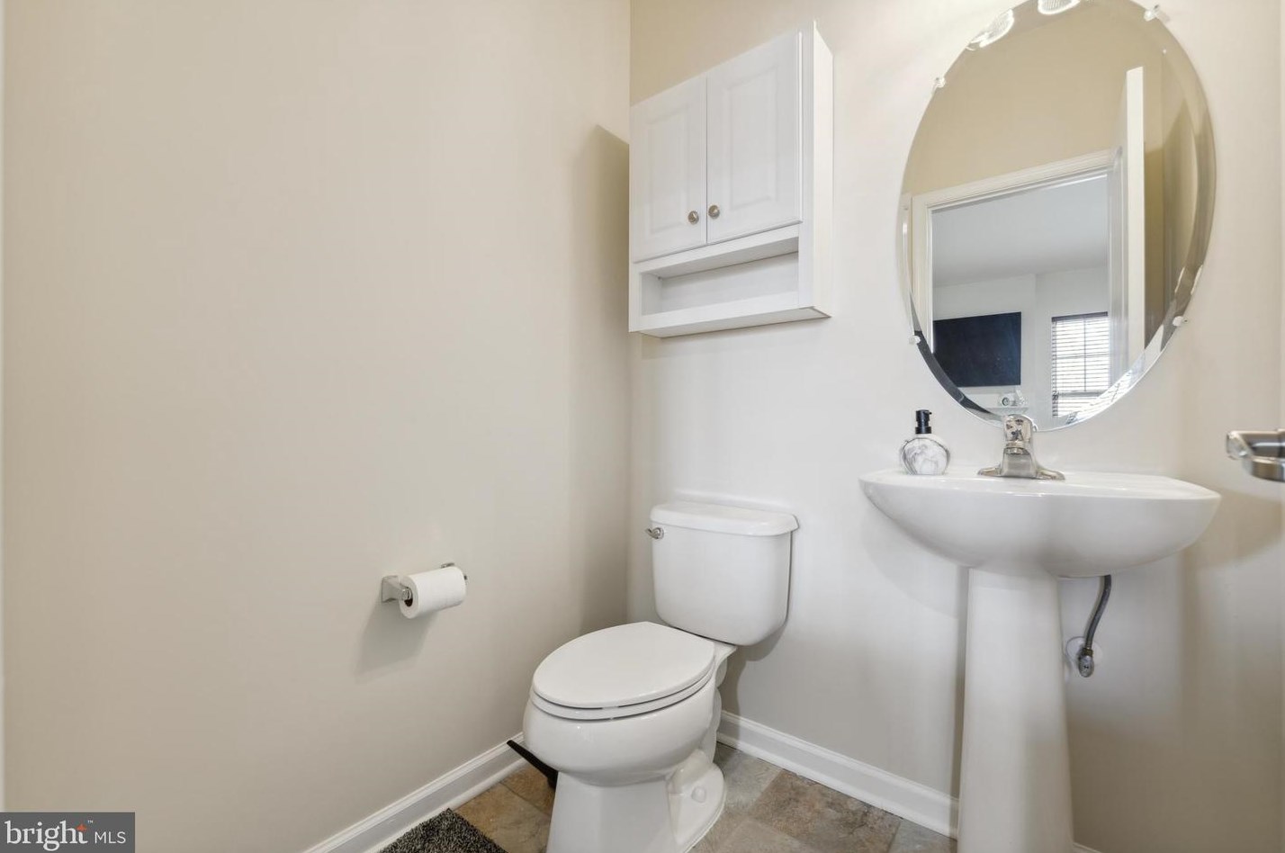 43468 Hopestone Ter, Fairfax VA  20152-1993 exterior