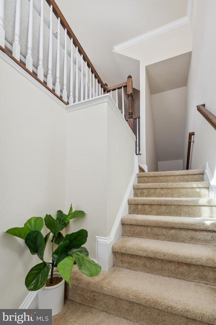 43468 Hopestone Ter, Fairfax VA  20152-1993 exterior