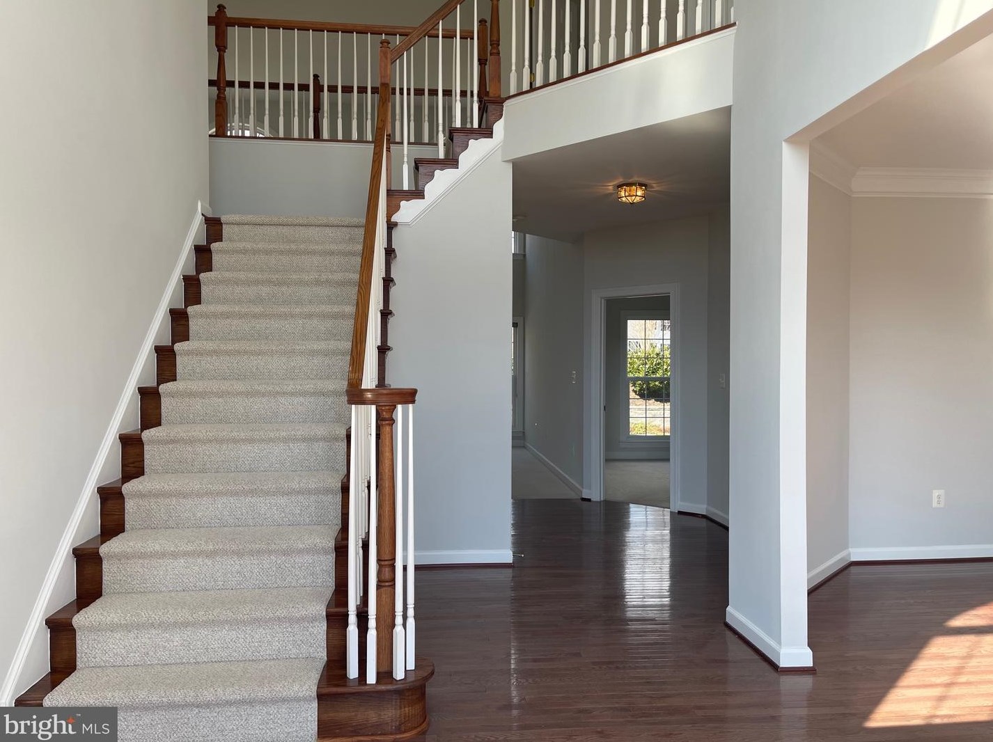 16604 Evening Star Dr, Round Hill, VA 20141