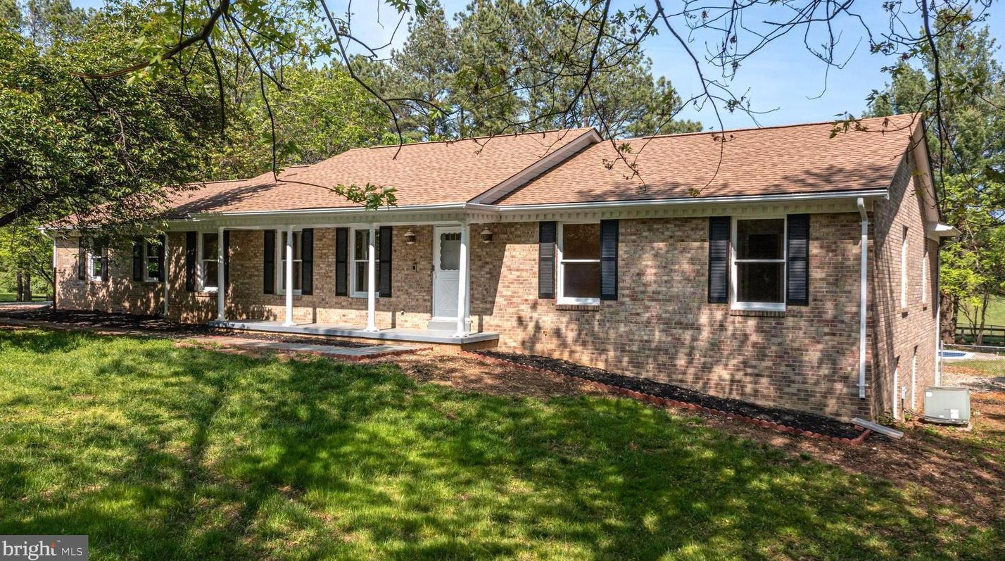 14336 Rehobeth Church Rd, Lovettsville, VA 20180
