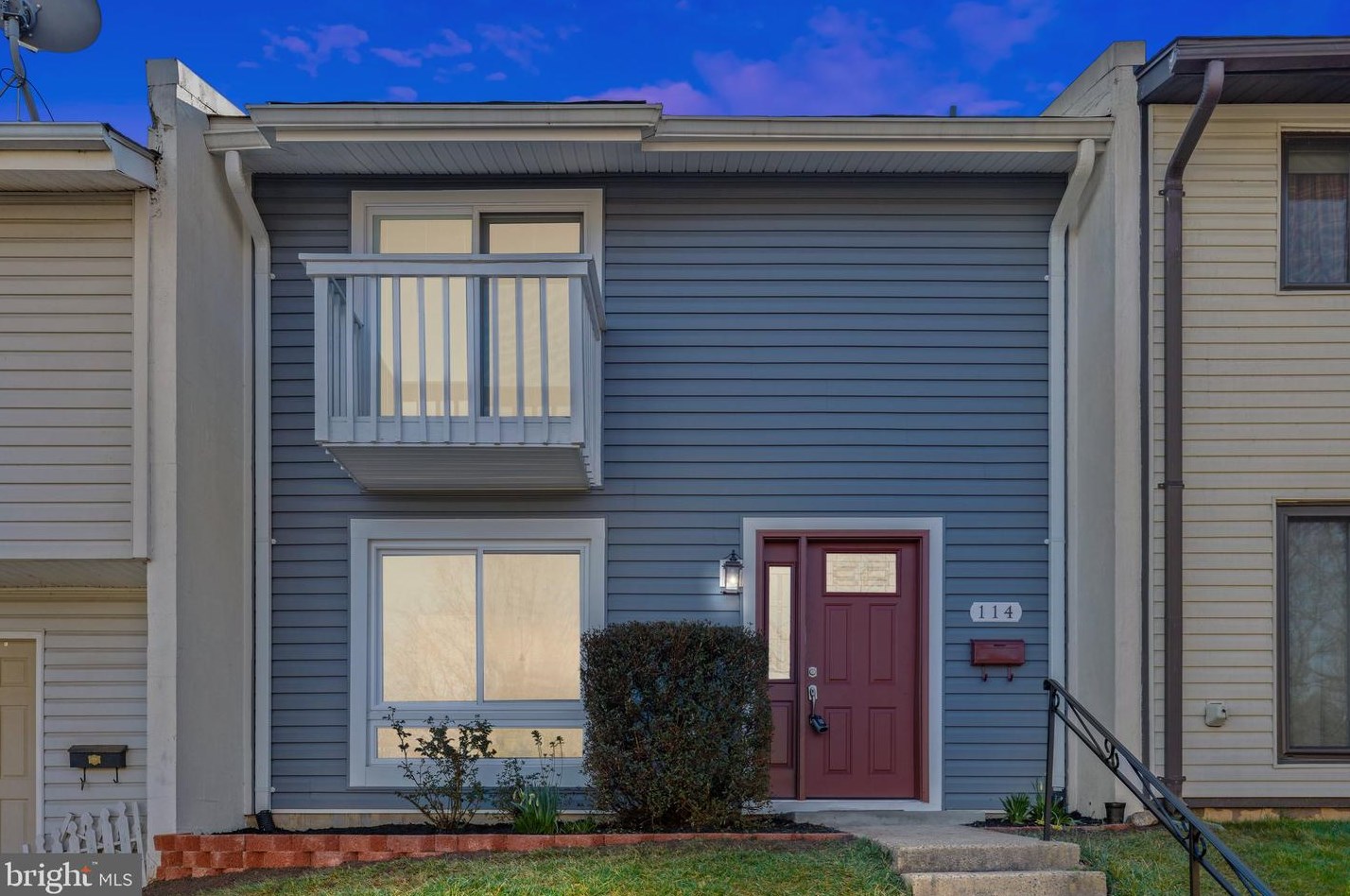 114 Richland Cir, Dulles, VA 20164-1608