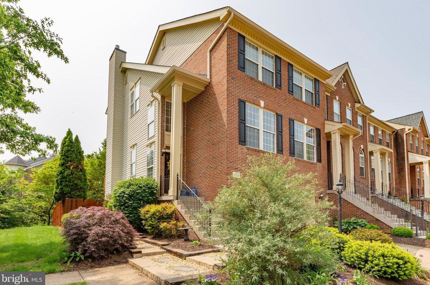 47677 Loweland Ter, Dulles, VA 20165-5144