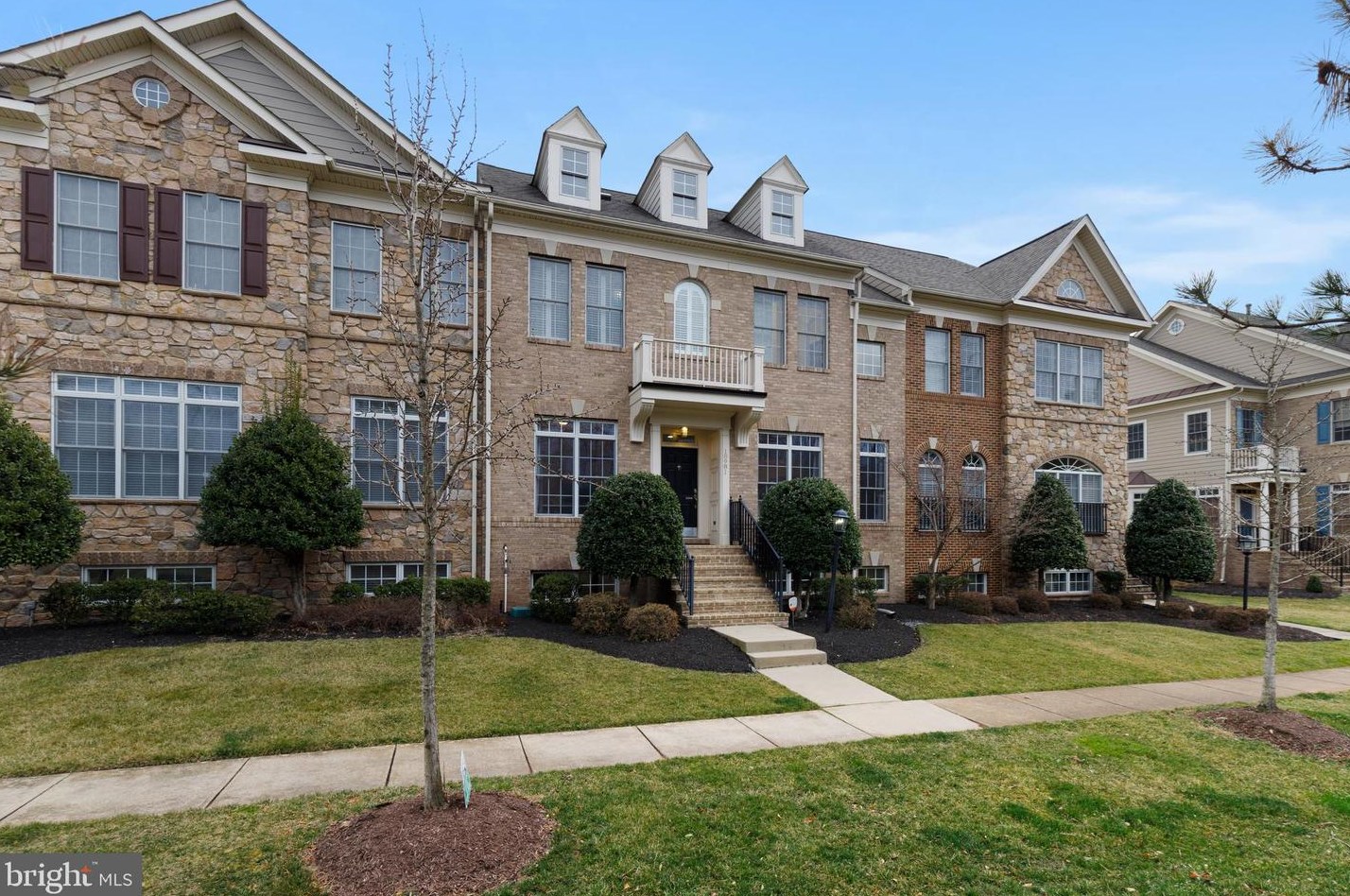 18981 Rossback Terrace, Leesburg, VA 20176
