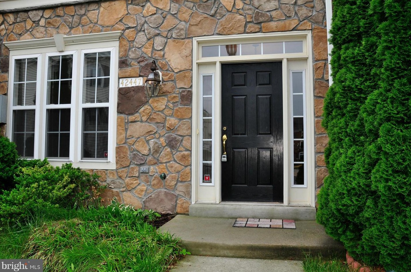 42447 Malachite Ter, Ashburn, VA 20148