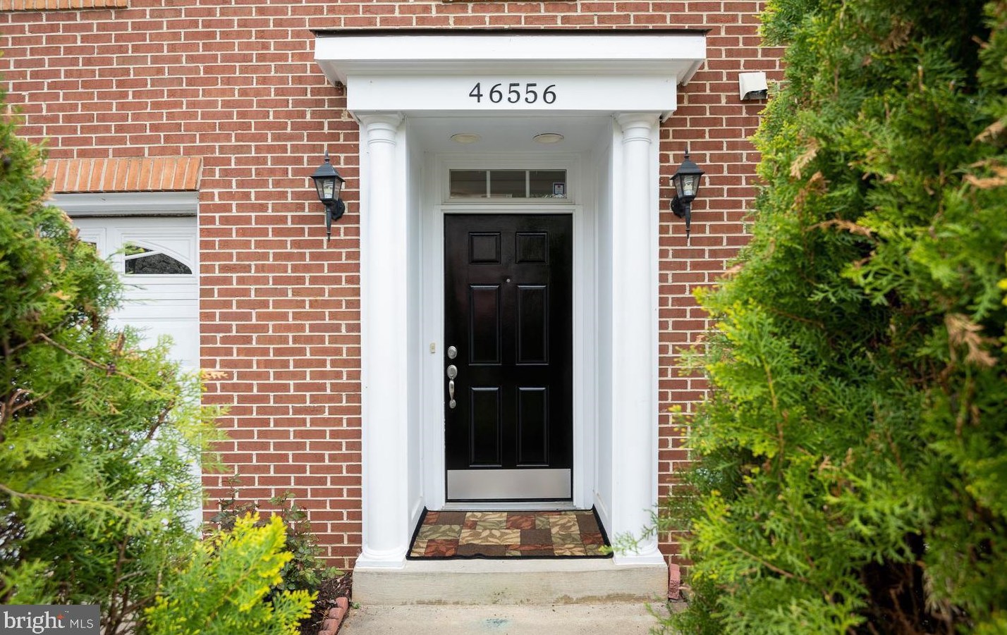 46556 River Meadows Ter, Dulles, VA 20165