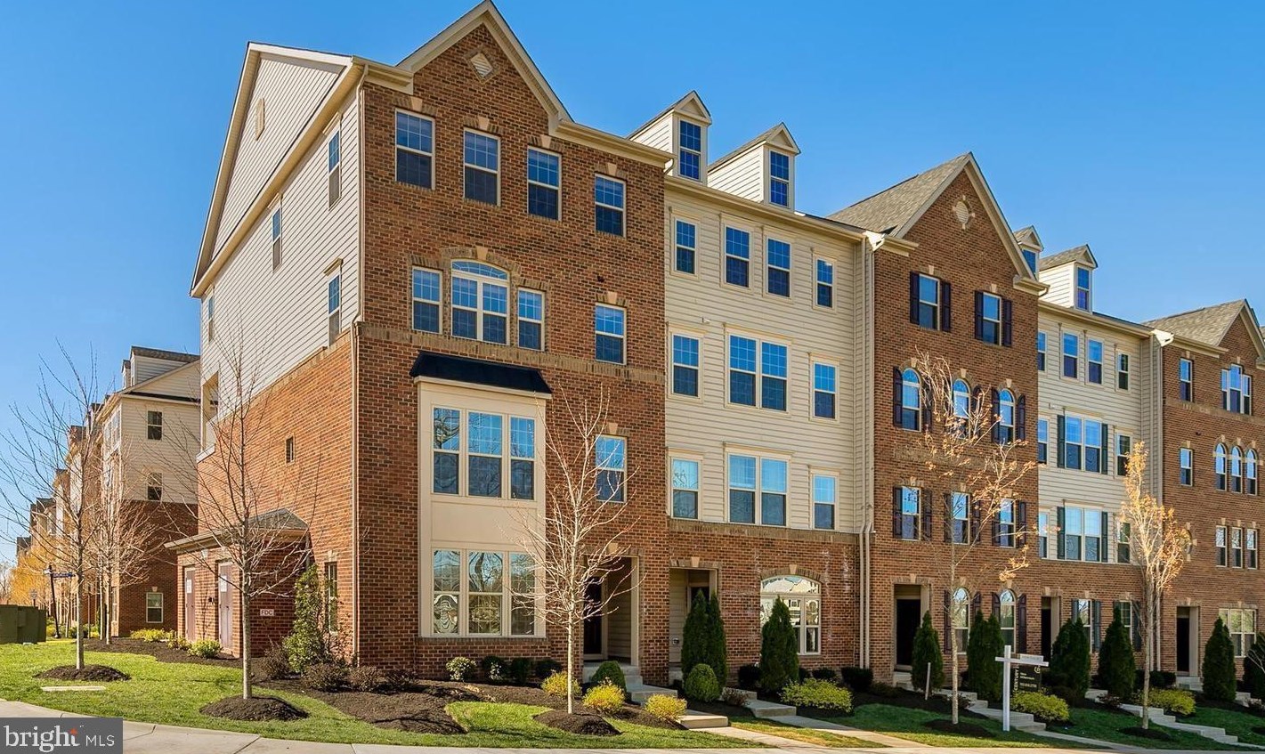 42101 Piebald Square, Stone Ridge, VA 20105