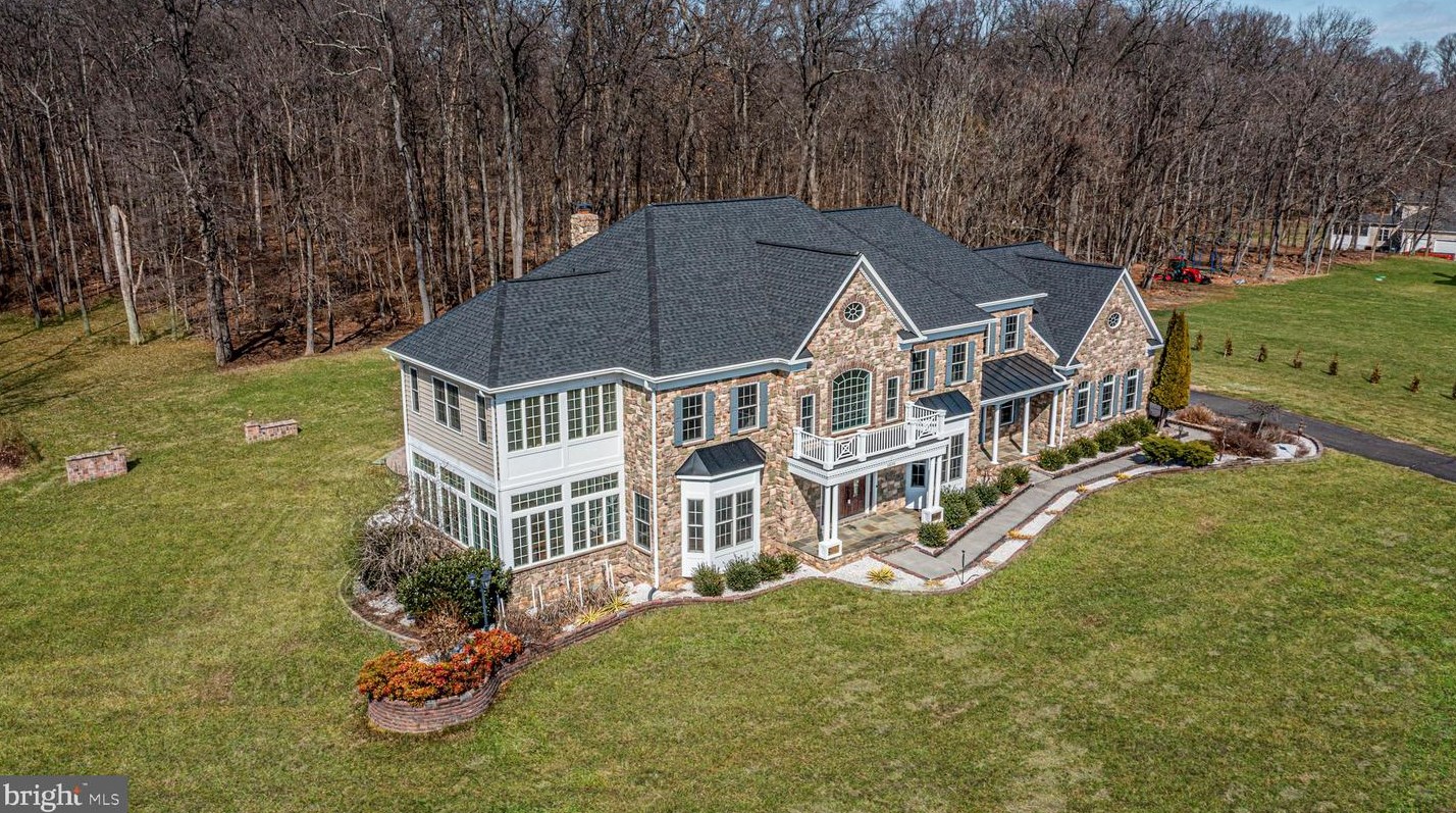 16899 Carmichael Place, Purcellville, VA 20132